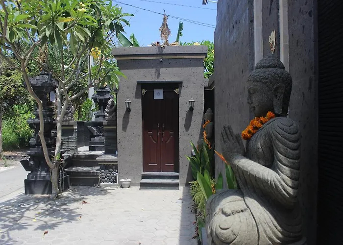 Alit Bali *