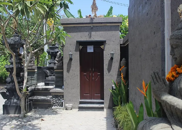Alit Bali *